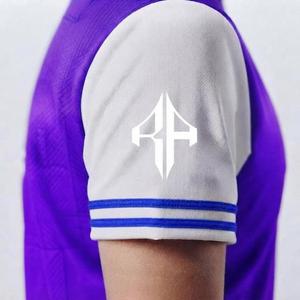 Camiseta de Fútbol de Manga Corta para Mujer, Color Morado y Blanco, con Estampado Sublimado, 100% Poliéster de Alta Calidad, por RIVIAN ATLANTIC - Product Image 6