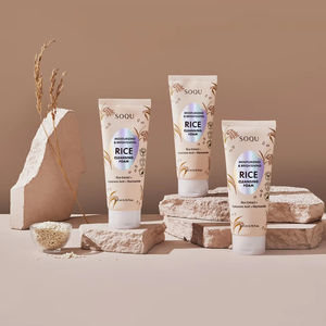 โซควี มอยส์เจอร์ไรซิ่ง แอนด์ ไบรท์เทนนิ่ง ไรซ์ โฟม คลีนเซอร์ - Product Image 3