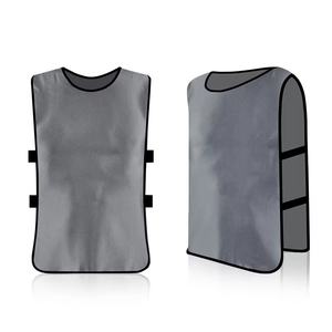 Wholesale Mesh <b>Training</b> <b>Bibs</b> Lightweight Breathable Sports Vest for Soccer Football Team Practice - Product Image 2