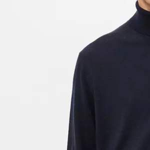 Pull en maille à col polo épais 100% nylon personnalisé pour l'automne et l'hiver, logo personnalisé, fabricant OEM ODM - Product Image 3