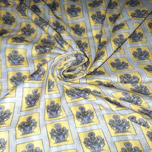 Tela de algodón estampada tejida orgánica de alta calidad 90 Gsm Natural lista para enviar para niñas camisas y Sari - Product Image 6