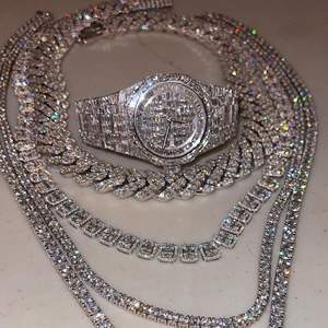 Montre tendance sertie de diamants de laboratoire incolores pour hommes, qualité supérieure, prix de gros - Product Image 5