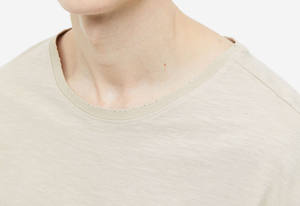 Camiseta Personalizada de Lujo para Hombre, Estilo Boxy Cropped, con Impresión en Pantalla, Fabricación de Camisetas con Diseño Gráfico Personalizado, Camiseta Extra Grande de Algodón para Hombre - Product Image 6