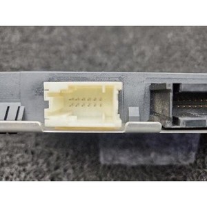 ECUs y Módulos de Computación Usados de la Serie 5 61359251977 - Product Image 5