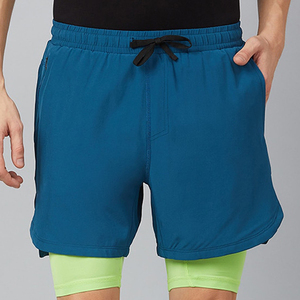 กางเกงขาสั้นออกกำลังกายสำหรับผู้ชายแบบ 2-in-1 กางเกงวิ่งออกกำลังกายพร้อมช่องใส่โทรศัพท์และช่องใส่ของด้านใน - Product Image 3