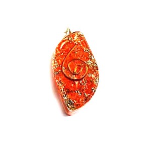 Red Onyx Orgone Crystal Eye Pendant Natural Agate Feng Shui Style Carved Mascot Coaster Figurine Amethyst Wand Gemstone Healing - Product Image 3