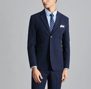 ชุดสูทผู้ชายสามชิ้นทรงเข้ารูป แบรนด์ WARPRO INDUSTRY รุ่น MTM Fit Bespoke ปกบาก กระดุมแถวเดียว ผ้าขนสัตว์ ทรงสลิมทันสมัย เหมาะสำหรับธุรกิจ - Product Image 3