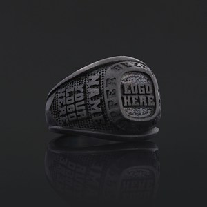 Anillo de Graduación Universitario BOJ MCollege 005 Personalizado en Plata con Diamantes, Unisex, Certificado por GIA, Micro, Bajo Precio - Product Image 2