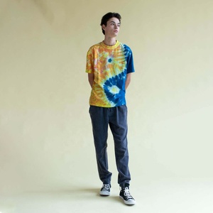T-shirt pour homme à manches courtes, respirant, tie-dye, coupe classique, col rond, en coton tricoté, style décontracté avec motif - Product Image 5