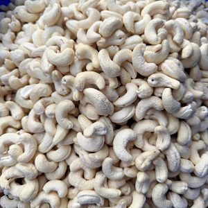 Best Price Raw Edible Whole Cashew Nuts WW240 WW180 Vietnam Import Free Tax - Product Image 1