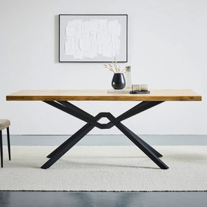 Table de cuisine et de salle à manger de style industriel, durable, en bois d'acacia massif, plateau rectangulaire à bords naturels, nouveau motif, pieds en métal - Product Image 1