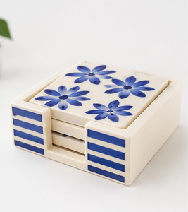 Ensemble de sous-verres en résine bleu et blanc, style côtier, faits à la main, modernes, écologiques, imperméables, à motif géométrique carré, avec support - Product Image 4