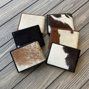 Portefeuille en cuir de vachette naturel pour homme, portefeuille en cuir véritable fait main, motif unique, portefeuille élégant pour la vente en ligne - Product Image 1