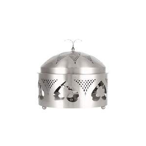 Plat de service élégant en acier inoxydable avec couvercle perforé et support en forme de cœur pour buffets, traiteurs et réceptions à domicile - Product Image 1