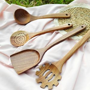 Juego de Utensilios de Cocina de Madera de 5 Piezas, Cuchara, Espátula y Servidor de Pasta Grabados Personalizados, Regalo Familiar - Product Image 5