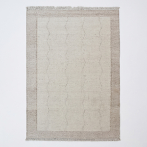 Tapis en laine beige ivoire à motif géométrique minimaliste, tapis texturé neutre avec franges, antidérapant et écologique pour salon - Product Image 1