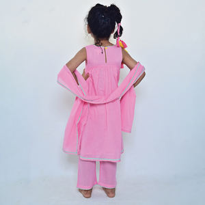 Approvisionnement direct d'usine : Long Kurti rose pâle avec col en V et manches élégantes, disponible à prix réduit - Product Image 5