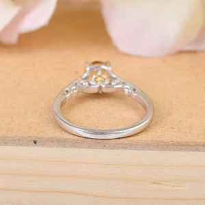 Bague fine solitaire vintage en argent sterling 925 massif avec citrine naturelle facettée à quatre griffes pour femme - Product Image 3