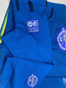 Nouveau modèle de kimono BJJ bleu 100% coton, impression personnalisée, unisexe, adulte, coupe ample, durable, arts martiaux - Product Image 5