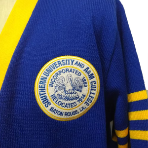 Cardigan personnalisé col en V pour sororité, décontracté, anti-plis, en laine/acrylique, pour l'hiver, vêtement d'intérieur, pull tricoté à manches longues avec ceinture à nouer - Product Image 3