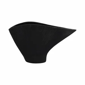 Florero de Metal con Acabado Dorado Hecho a Mano, Elegante Centro de Mesa Decorativo para Sala de Estar, Dormitorio o Comedor de Lujo - Product Image 5