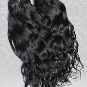 Cheveux humains bouclés vierges de qualité supérieure, tissage à la main et double trame à la machine, vente en gros en vrac, directement de l'usine - Product Image 2