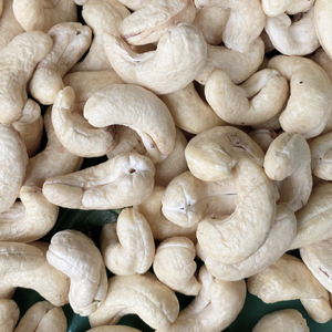 Best Price Cashew W320 Cashew <b>Nuts</b> Kaju Cashew Vietnam Free Tax Santigo Factory - Product Image 1