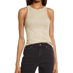 Débardeurs pour femmes à col rond en maille, style minimaliste, coupe ajustée, séchage rapide, design personnalisé, haute performance - Product Image 1