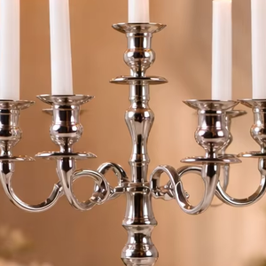 Support de bougie artisanal pour table, élégant chandelier décoratif, bougeoir vintage fait main pour table - Product Image 4