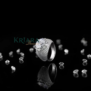 Anillo Unisex de Plata 925 con Diamante Cultivado en Laboratorio, Corte Brillante Redondo, Joyería de Compromiso de Lujo - Product Image 4