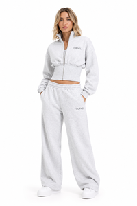 Ensemble de survêtement athleisure pour femme, veste courte zippée noire à ourlet côtelé et pantalon de jogging, en molleton de coton personnalisé, automne-hiver, faible MOQ - Product Image 5