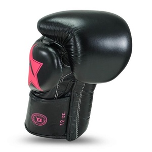 ถุงมือชกมวย Fairtex ระดับมืออาชีพ หนังแท้ ปรับแต่งได้ น้ำหนักเบา สำหรับฝึกซ้อมและแข่งขัน มวยไทย ซานด้า ใช้ได้ทั้งในร่มและกลางแจ้ง - Product Image 4