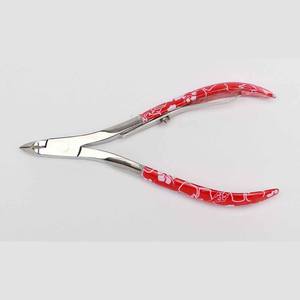 Cortauñas para cutículas con doble acción de resorte, diseño personalizado y recubrimiento especial. - Product Image 3