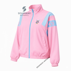 Chaqueta Cortavientos Gamma Phi Delta, Chaqueta Casual Impermeable para Exteriores, Chaqueta Anorak Bordada para Mujer - Product Image 3