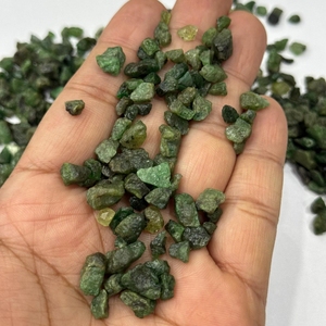 Piedras Preciosas Sueltas de Tsavorita Verde Natural Genuina, Grado Comercial, de Tanzania, Venta al por Mayor, 10 kg de Piedras - Product Image 6