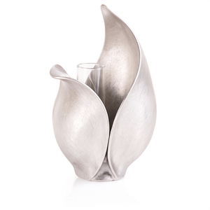Florero de Aluminio Hecho a Mano - Recipiente Metálico Plegable para Decoración Floral de Mesa, Diseño Conceptual para Bodas - Product Image 2
