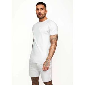 T-shirt blanc à manches courtes pour homme, col rond, coupe classique, couleur unie, jersey décontracté, tricoté, respirant, en coton - Product Image 1