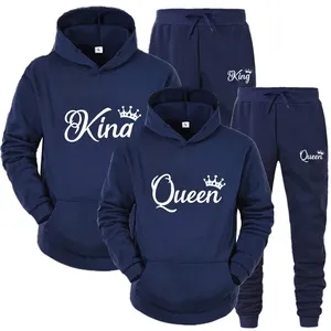 ชุดฮู้ดดี้พิมพ์ลาย KING & QUEEN สำหรับผู้ใหญ่ แฟชั่นฤดูใบไม้ร่วงฤดูหนาว ชุดคู่รัก เสื้อฮู้ดดี้ + กางเกงขายาว ชุด 2 ชิ้น ผลิตจากโพลีเอสเตอร์ 100% - Product Image 5