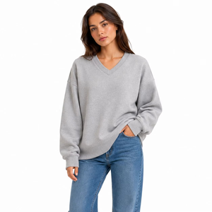 Sweat-shirt personnalisé à col en V avec strass colorés pour femme, gris, coupe oversize, vêtement scintillant, streetwear, haut personnalisé avec étiquette privée, OEM ODM - Product Image 3