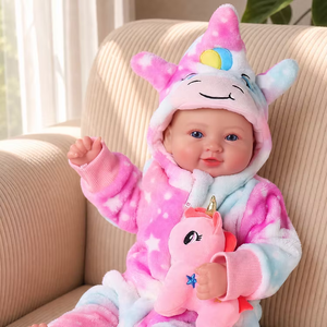 Muñeca <span class=keywords><strong>Reborn</strong></span> de Vinilo de 17 Pulgadas Babeside Lyle, Unisex, Recién Nacido, Ojos Abiertos, Cuerpo de Tela, con Sudadera de Unicornio - Product Image 1