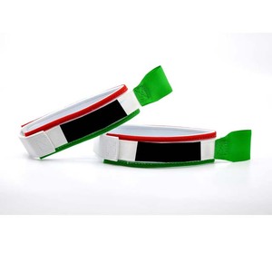Système de fixation rapide pour gants de boxe à lacets avec sangle et boucle auto-agrippante pour un maintien sûr en salle de sport - Product Image 6