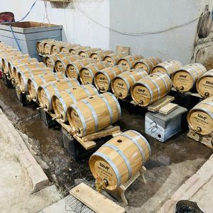 Barriles de Madera Ecológicos y Sostenibles para la Maduración de Cerveza, Hechos a Mano, de Grado Alimenticio, Disponibles - Product Image 3