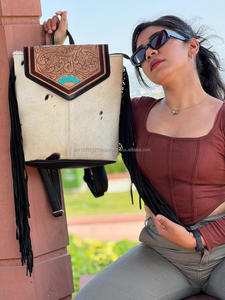 ใหม่Cowhideกระเป๋าเป้สะพายหลังขอบสไตล์ตะวันตกกระเป๋าเป้สะพายหลังร้อนกระเป๋านักเรียนUnisexมือTooledแกะสลักขายส่งผลิตภัณฑ์จํานวนมาก - Product Image 4