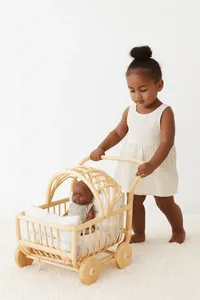Poussette en rotin faite à la main pour poupées, chariot de jeu en osier pour enfants, décoration de chambre d'enfant, mobilier pour jeux d'imitation - Product Image 5