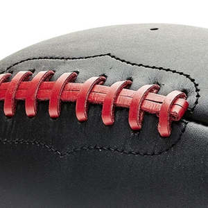 Ballon de rugby TORO SKINS - Matériel durable, toucher doux, couleurs et logos personnalisés pour l'entraînement professionnel et les jeux en intérieur/extérieur - Product Image 5