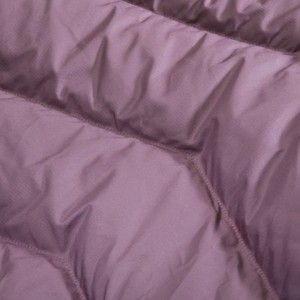 Veste d'hiver longue matelassée en tissu teint avec capuche, manches longues, fermeture éclair, couleur unie, extérieur en polyester, épaisse et chaude - Product Image 6