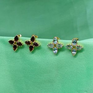 Parure de boucles d'oreilles pour femme en argent sterling 925 plaqué or avec pierre précieuse grenat, idéale pour les mariages - Product Image 5