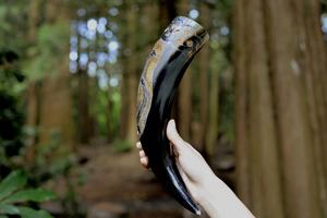 แตรวิคกิ้งทำมือ เสียงธรรมชาติแท้ พร้อมสายหนัง - Product Image 1