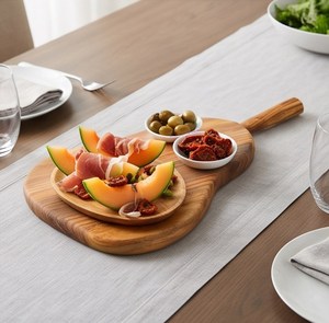 Tabla de cortar única en forma de pera, de madera natural de acacia, con asa. - Product Image 3