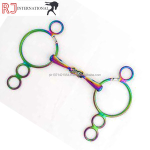 RJ INTERNATIONAL Mors de cheval en acier inoxydable à 3 anneaux avec inserts en caoutchouc noir - Product Image 6